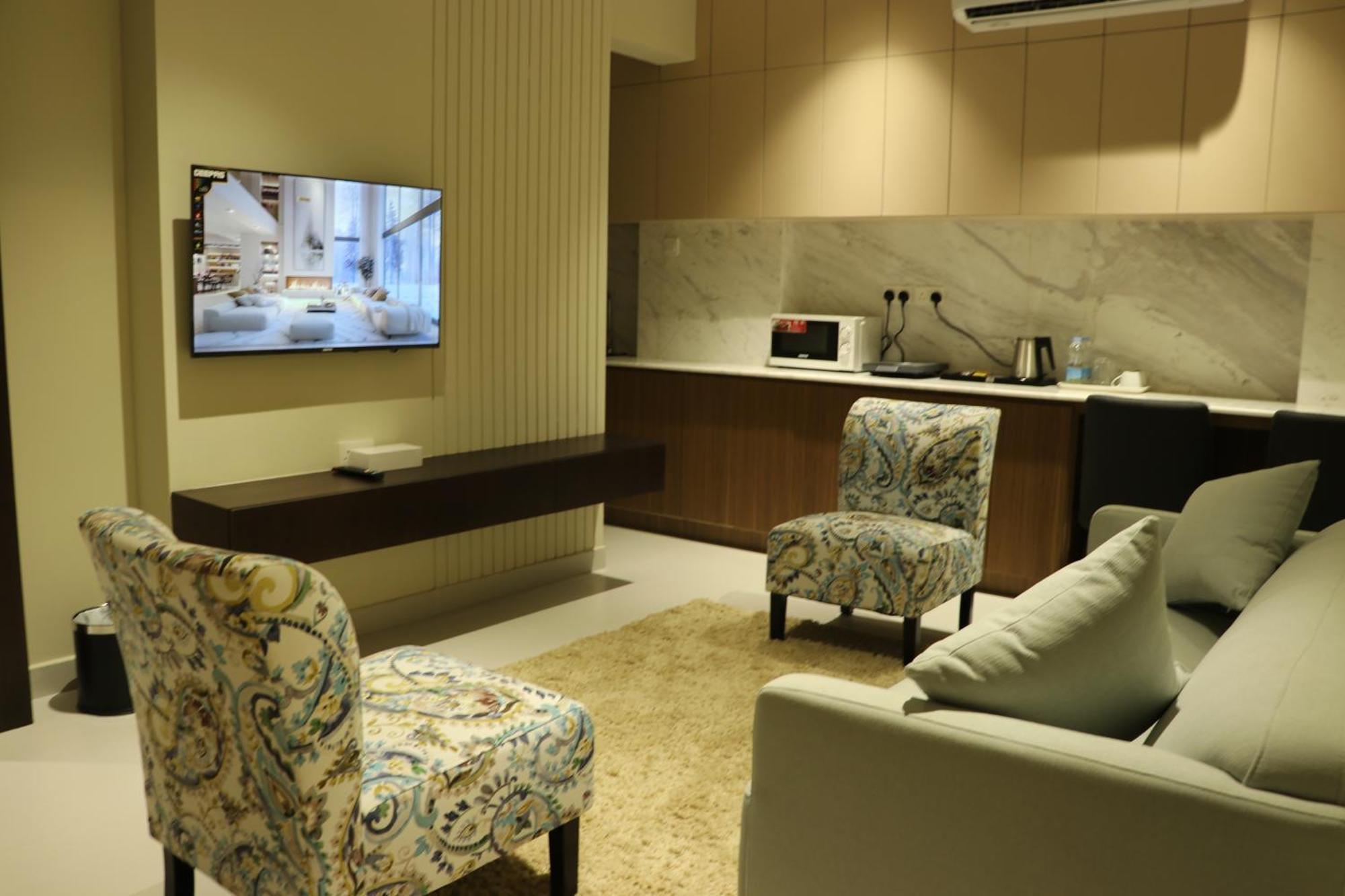 Jarzez Hotel Apartments Al Hail Seeb Luaran gambar
