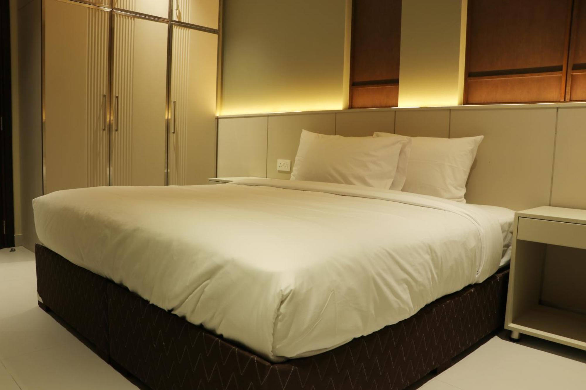 Jarzez Hotel Apartments Al Hail Seeb Luaran gambar
